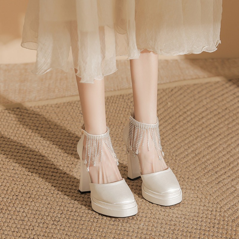 Damskie buty ślubne Mary Jane  – Pump Heel Block recenzja i cena